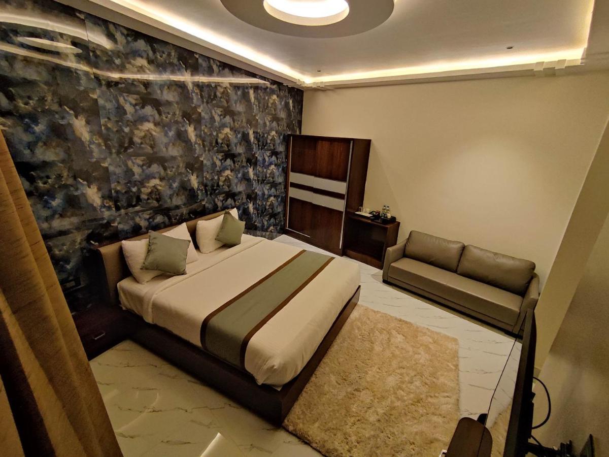 Silver Cloud Nandigunda Екстериор снимка