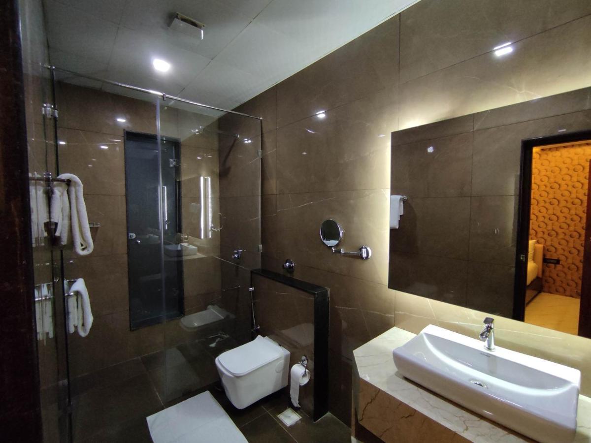Silver Cloud Nandigunda Екстериор снимка