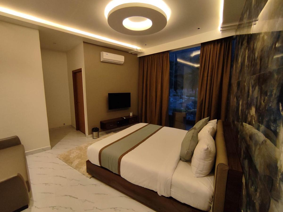 Silver Cloud Nandigunda Екстериор снимка