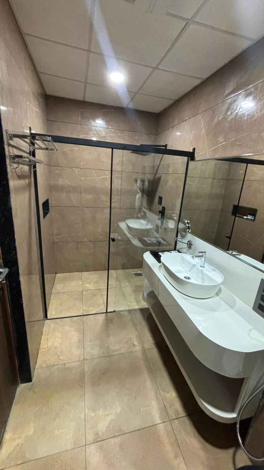 Silver Cloud Nandigunda Екстериор снимка