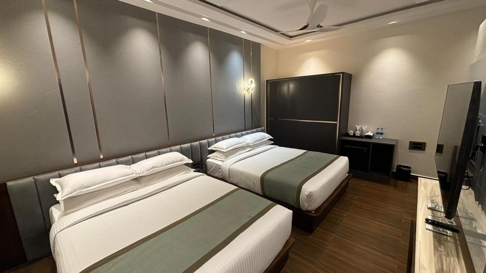 Silver Cloud Nandigunda Екстериор снимка